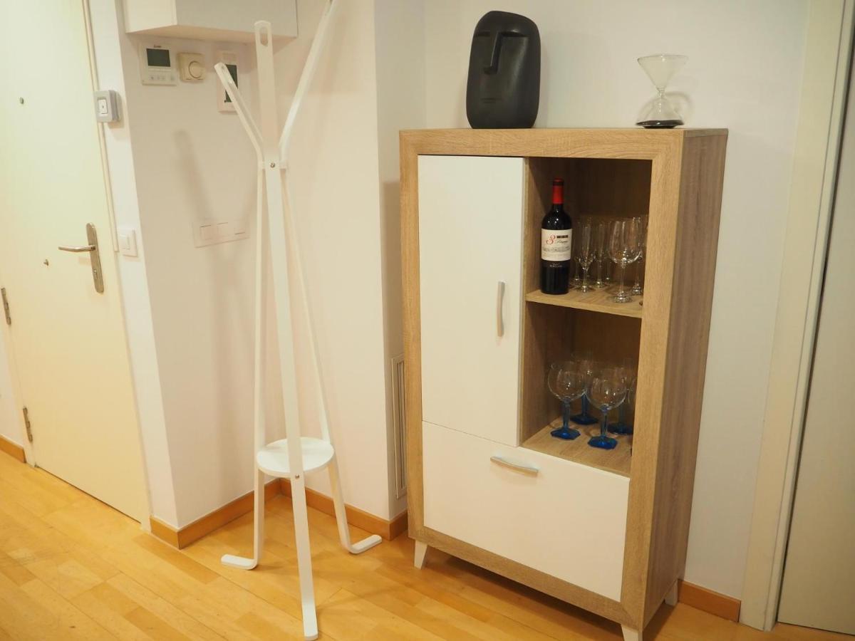 Modern A Centre, Parking Gratis Apartamento *